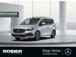 Silber / helvinsilber Gebraucht 2024 Mercedes T180 Progressive Van / Kleinbus | 32.990 € (Teuer)