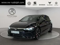 Deep black perleffekt (metallic) Gebraucht 2022 VW Golf VIII GTI Clubsport Limousine | 31.889 € (Fairer Preis)