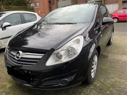 Schwarz Gebraucht 2006 Opel Corsa Sport Limousine | 2.900 € (Guter Preis)