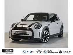 Silber Gebraucht 2022 Mini Cooper SE Classic Kleinwagen | 22.210 € (Etwas zu teuer)