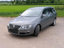 Grau Gebraucht 2008 VW Passat Highline Kombi | 2.999 € (Guter Preis)