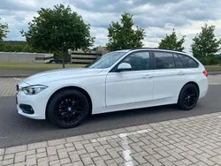 Weiß Gebraucht 2018 BMW 320 Kombi | 17.500 € (Fairer Preis)
