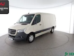 Grau Gebraucht 2024 Mercedes Sprinter Van | 38.880 € (Guter Preis)