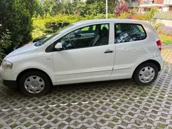 Weiß Gebraucht 2010 VW Fox Kleinwagen | 1.850 € (Fairer Preis)