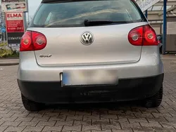 Silber Gebraucht 2005 VW Golf V Kleinwagen | 1.800 € (Fairer Preis)