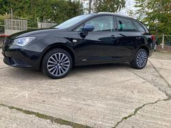 Schwarz Gebraucht 2015 Seat Ibiza CONNECT Limousine | 5.490 € (Fairer Preis)