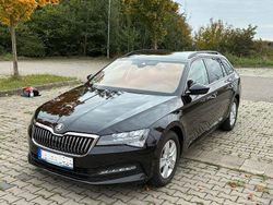 Schwarz Gebraucht 2020 Skoda Superb Ambition Kombi | 20.490 € (Fairer Preis)