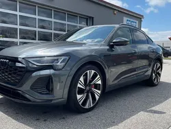 Grau Gebraucht 2023 Audi Q8 e-tron S-Line SUV | 79.950 €