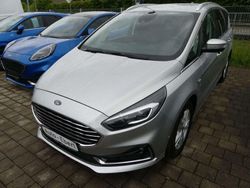 Silber Gebraucht 2021 Ford S-MAX Titanium Van / Kleinbus | 28.495 € (Fairer Preis)