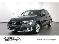 Grau Gebraucht 2024 Audi A3 Sportback S-Line Limousine | 28.770 € (Guter Preis)