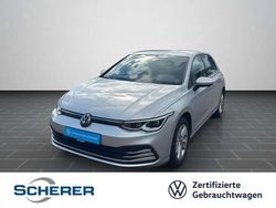 Reflexsilber metallic (metallic) Gebraucht 2023 VW Golf VIII Life Limousine | 21.600 € (Fairer Preis)