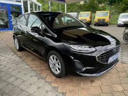 Obsidianschwarz metallic Gebraucht 2023 Ford Fiesta Kleinwagen | 18.990 € (Fairer Preis)