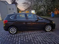Braun Gebraucht 2020 BMW 216 Active Tourer Van / Kleinbus | 17.500 € (Superpreis)