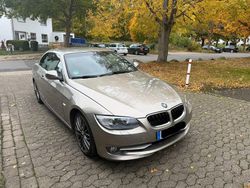 Beige Gebraucht 2011 BMW 320 Cabriolet Cabrio | 10.999 € (Superpreis)