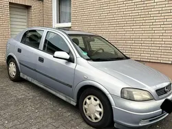 Grau Gebraucht 2002 Opel Astra Elegance Kleinwagen | 600 € (Superpreis)