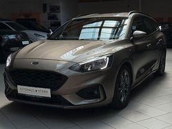 Silber Gebraucht 2018 Ford Focus ST-Line Kombi | 17.990 € (Etwas zu teuer)