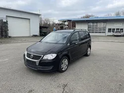 Schwarz Gebraucht 2007 VW Touran Trendline Van / Kleinbus | 4.750 € (Fairer Preis)
