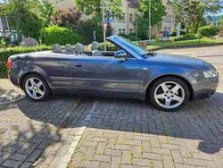 Grau Gebraucht 2004 Audi A4 Cabriolet Cabrio | 5.800 €