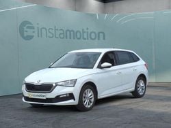 Weiß Gebraucht 2024 Skoda Scala Kleinwagen | 18.099 € (Guter Preis)