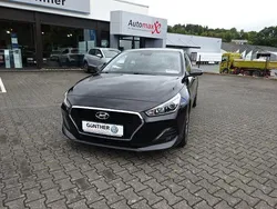 Schwarz Gebraucht 2019 Hyundai i30 YES! Limousine | 14.745 € (Fairer Preis)