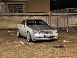 Silber Gebraucht 1999 Mercedes SLK230 Cabrio | 3.500 € (Etwas zu teuer)