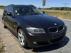 Schwarz Gebraucht 2010 BMW 320 M Sport Kombi | 6.980 € (Fairer Preis)