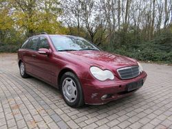 Rot Gebraucht 2001 Mercedes C180 Kombi | 890 € (Teuer)