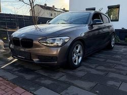 Braun Gebraucht 2014 BMW 114 Kleinwagen | 6.500 € (Fairer Preis)