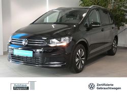 Schwarz Gebraucht 2024 VW Touran Move Van / Kleinbus | 35.900 € (Fairer Preis)