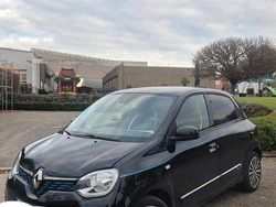 Schwarz Gebraucht 2022 Renault Twingo Intens Kleinwagen | 7.200 €