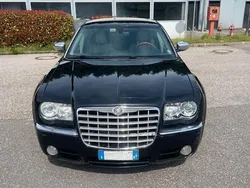 Schwarz Gebraucht 2006 Chrysler 300C Touring Kombi | 3.000 € (Teuer)