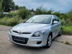 Silber Gebraucht 2009 Hyundai i30 Kombi | 4.900 € (Fairer Preis)