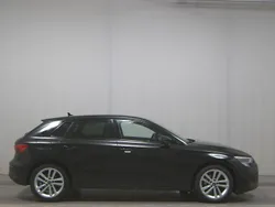 Schwarz Gebraucht 2022 Audi A3 Advanced Limousine | 20.980 € (Guter Preis)