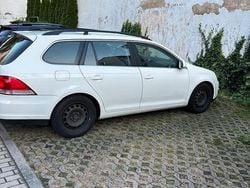 Weiß Gebraucht 2007 VW Golf V Kombi | 3.500 € (Etwas zu teuer)