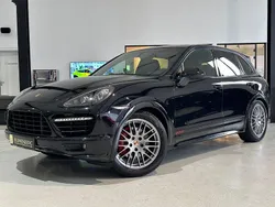 Tiefschwarz Gebraucht 2012 Porsche Cayenne GTS SUV | 30.980 € (Superpreis)