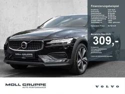Black solid ´stone´ Gebraucht 2023 Volvo V60 CC Plus Kombi | 38.750 € (Superpreis)