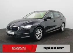 Schwarzmagic perleffekt Gebraucht 2024 Skoda Octavia Selection Kombi | 31.380 € (Superpreis)