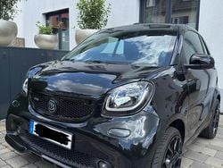 Schwarz Gebraucht 2018 Smart ForTwo Cabrio Brabus Cabrio | 25.000 €