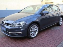 Grau Gebraucht 2017 VW Golf Highline Limousine | 15.990 € (Guter Preis)