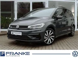 Delfingrau Gebraucht 2024 VW Touran Highline Van / Kleinbus | 42.990 €