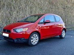 Rot Gebraucht 2011 Mitsubishi Colt Edition Limousine | 2.950 € (Fairer Preis)