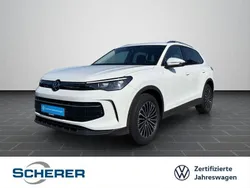 Pure white Gebraucht 2024 VW Tiguan Life SUV | 34.400 € (Fairer Preis)
