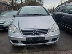 Silber Gebraucht 2006 Mercedes A170 Classic Van / Kleinbus | 2.000 € (Guter Preis)