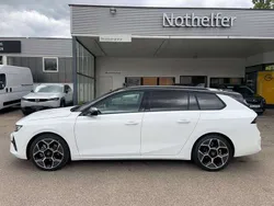 Aktis weiß Gebraucht 2024 Opel Astra GS Line Kombi | 29.890 € (Etwas zu teuer)