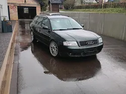 Grün Gebraucht 2003 Audi A6 Kombi | 1.500 € (Guter Preis)