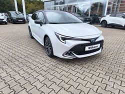 Platinumweiss Gebraucht 2024 Toyota Corolla Kombi | 39.800 €