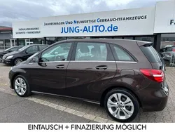 Braun Gebraucht 2018 Mercedes B220 Style Van / Kleinbus | 16.890 € (Fairer Preis)