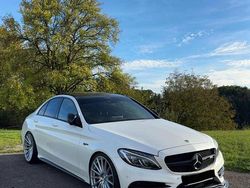 Weiß Gebraucht 2015 Mercedes C400 AMG line Limousine | 29.999 € (Teuer)