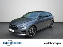 Graphitegrau metallic (metallic) Gebraucht 2025 Skoda Scala Monte Carlo Kleinwagen | 37.200 €