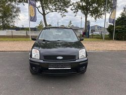 Schwarz Gebraucht 2002 Ford Fusion Limousine | 1.600 €